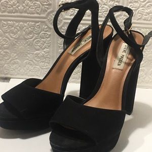 Steve Madden black heels